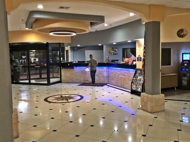 Robinson Inn And Suites Экстерьер фото